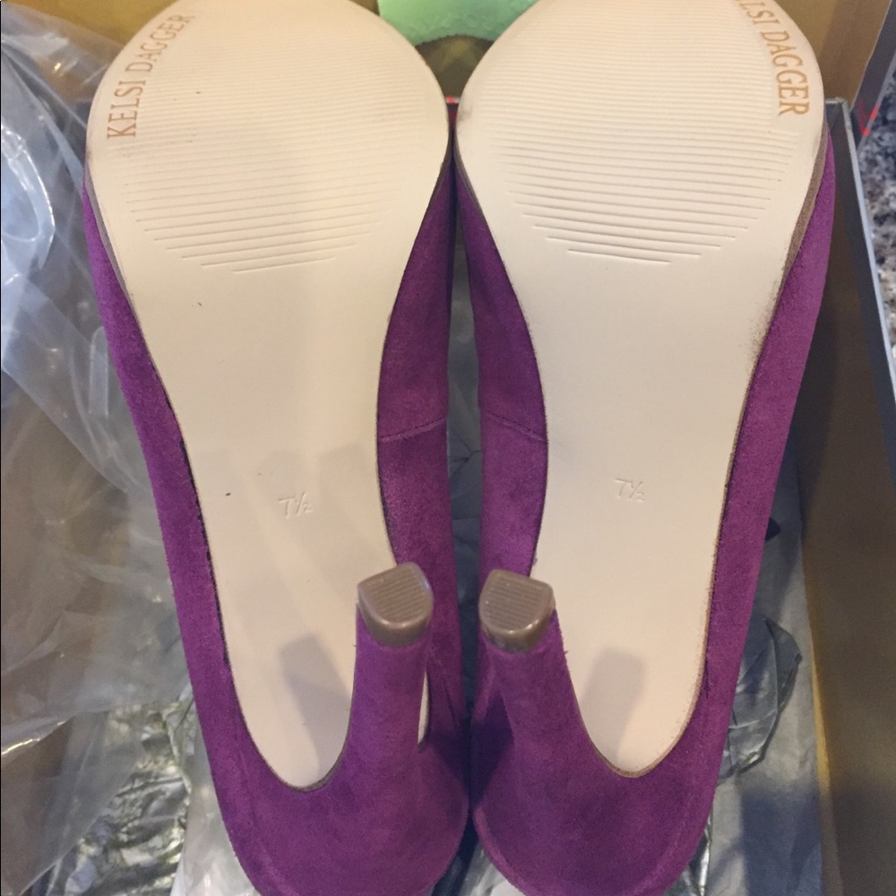Kelli Dagger Linzy Platform Heels - Picture 4 of 5